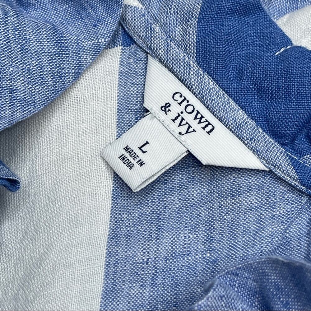 Crown & Ivy plaid blue and white ruffle neckline - Picture 10 of 11